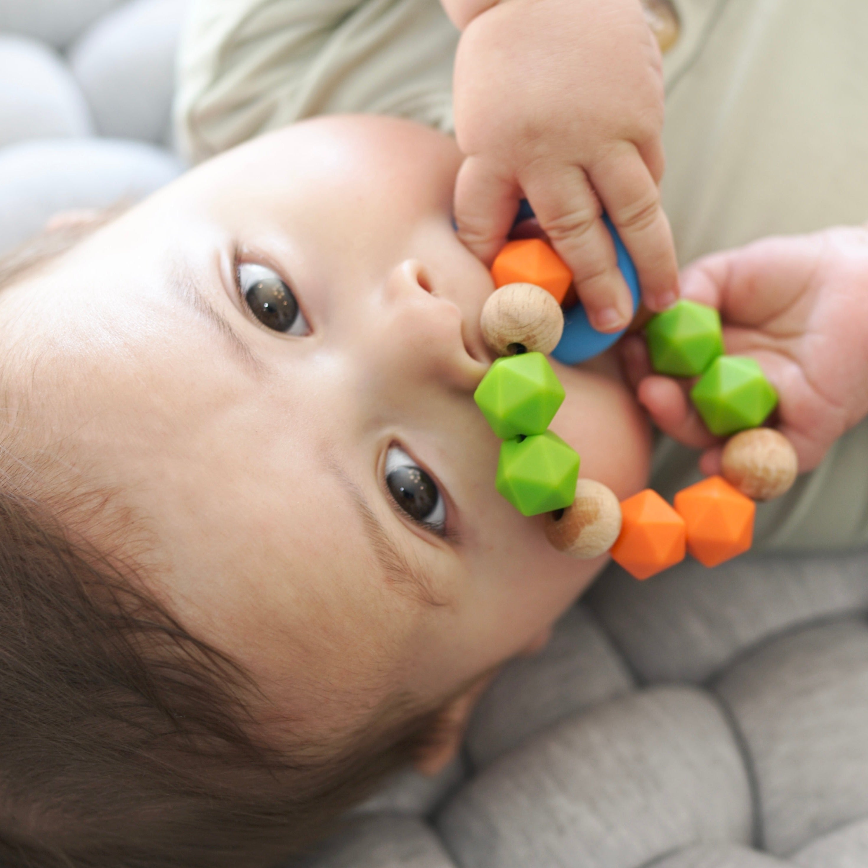 Teething bracelet