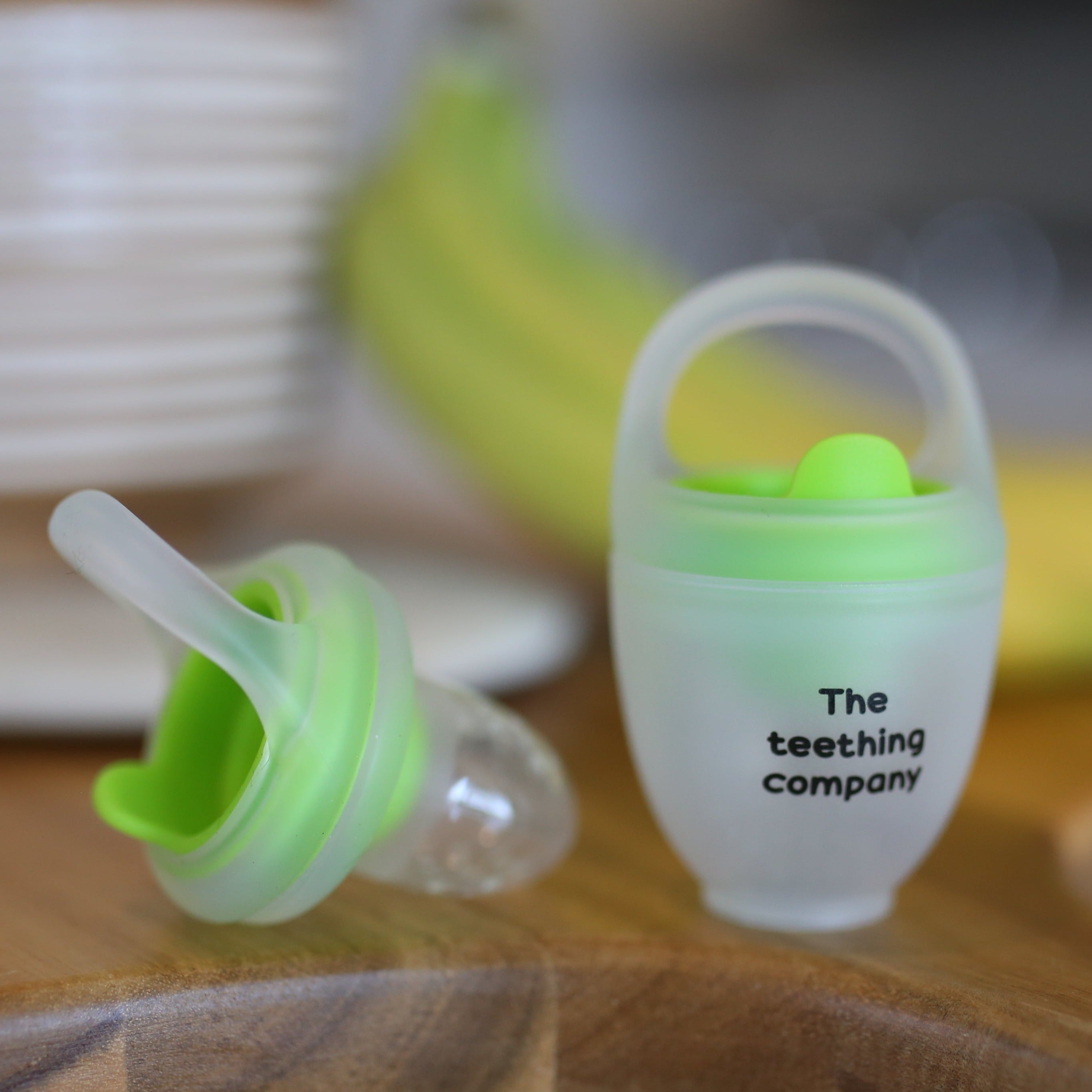 Teething feeder